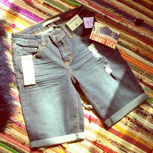 10” Bermuda Roll Cuff Shorts